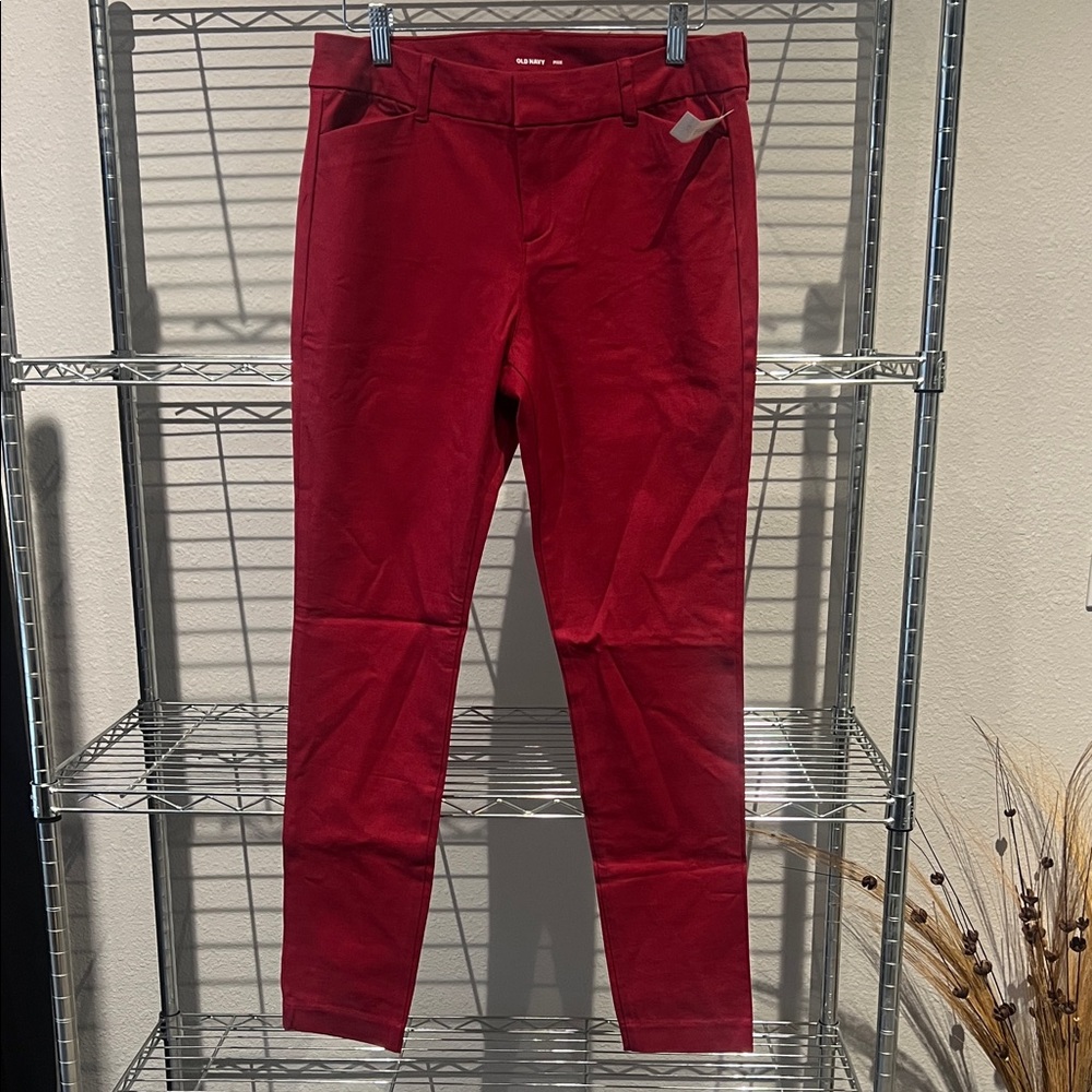 🦃Old Navy Pixie Red Pants